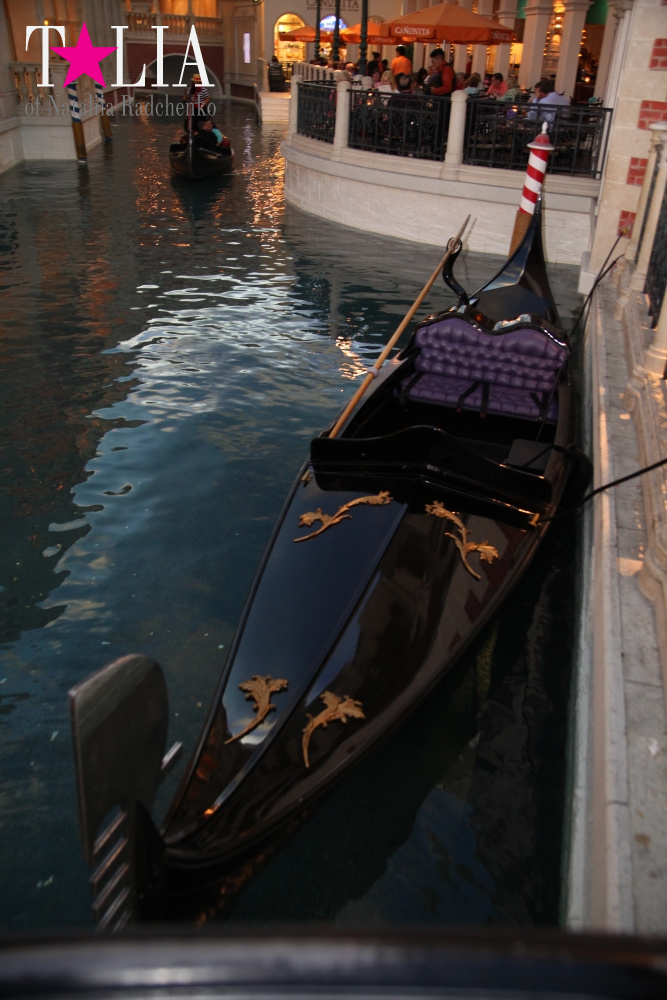 Каналы Венеции в отеле The Venetian в Лас Вегасе, Невада, США